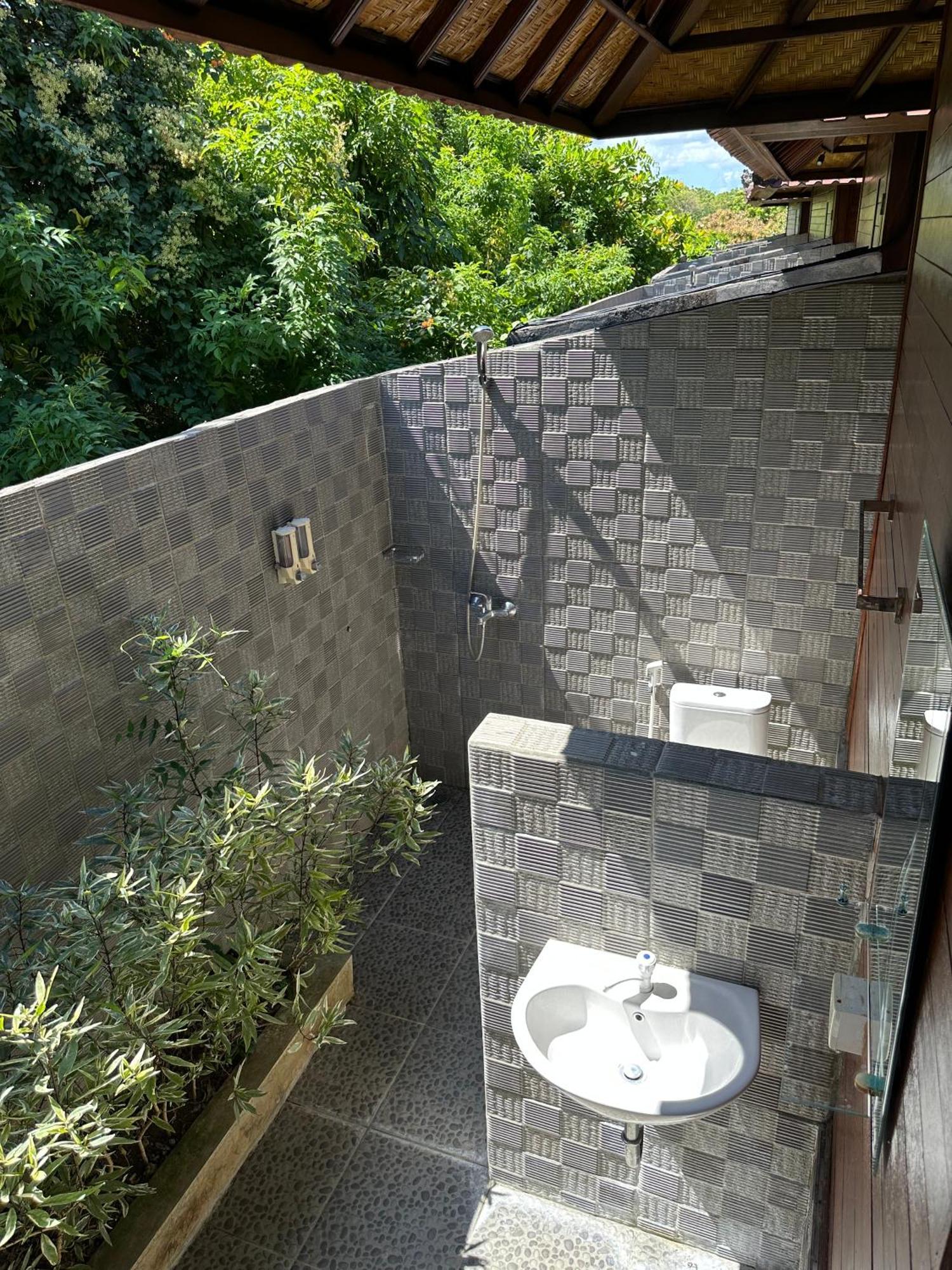 Maharatu Villa Lembongan Extérieur photo